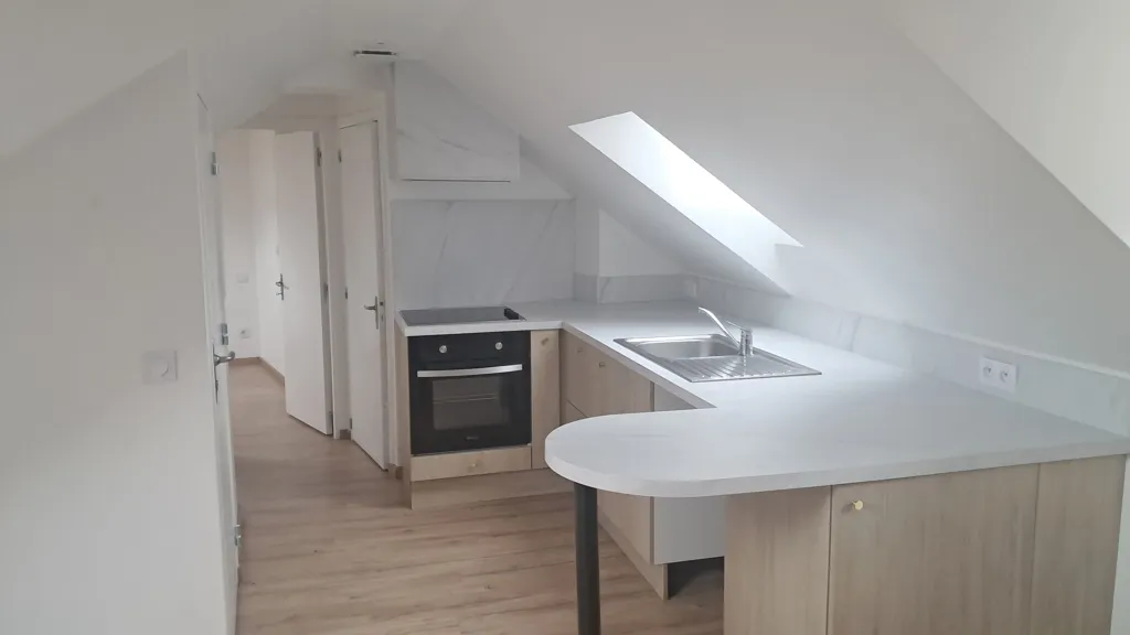 Cucina - Renovated Student Flat near ESAO in Quiet Area