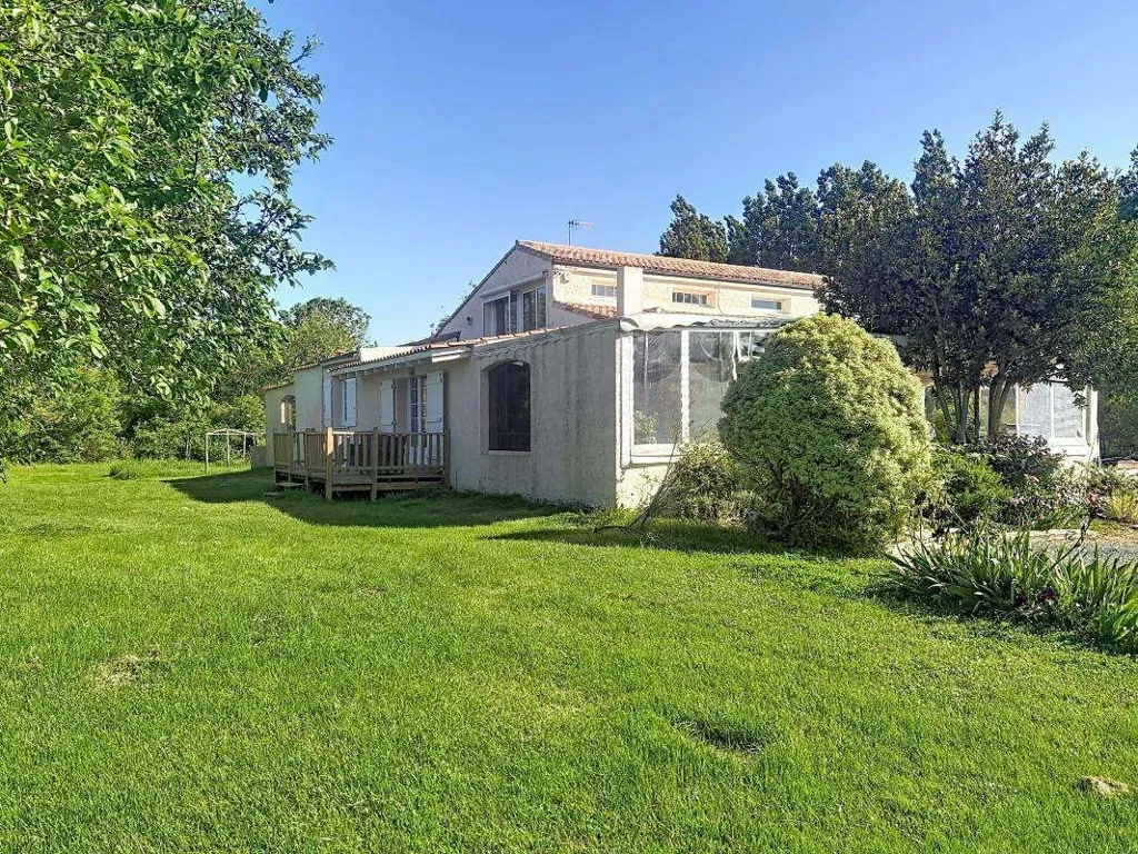 Maison 5 pièces à Yves