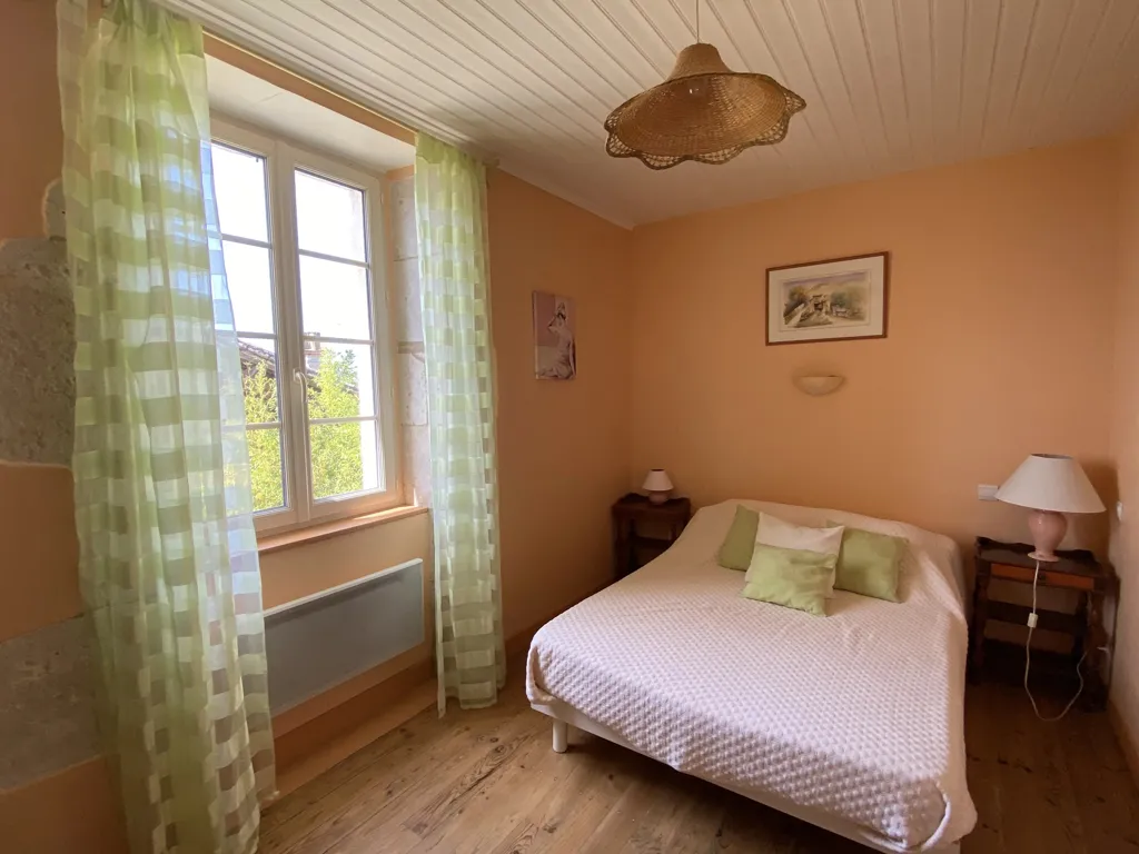 Bedrooms - Authentic Stone Farmhouses in Saint-Matré