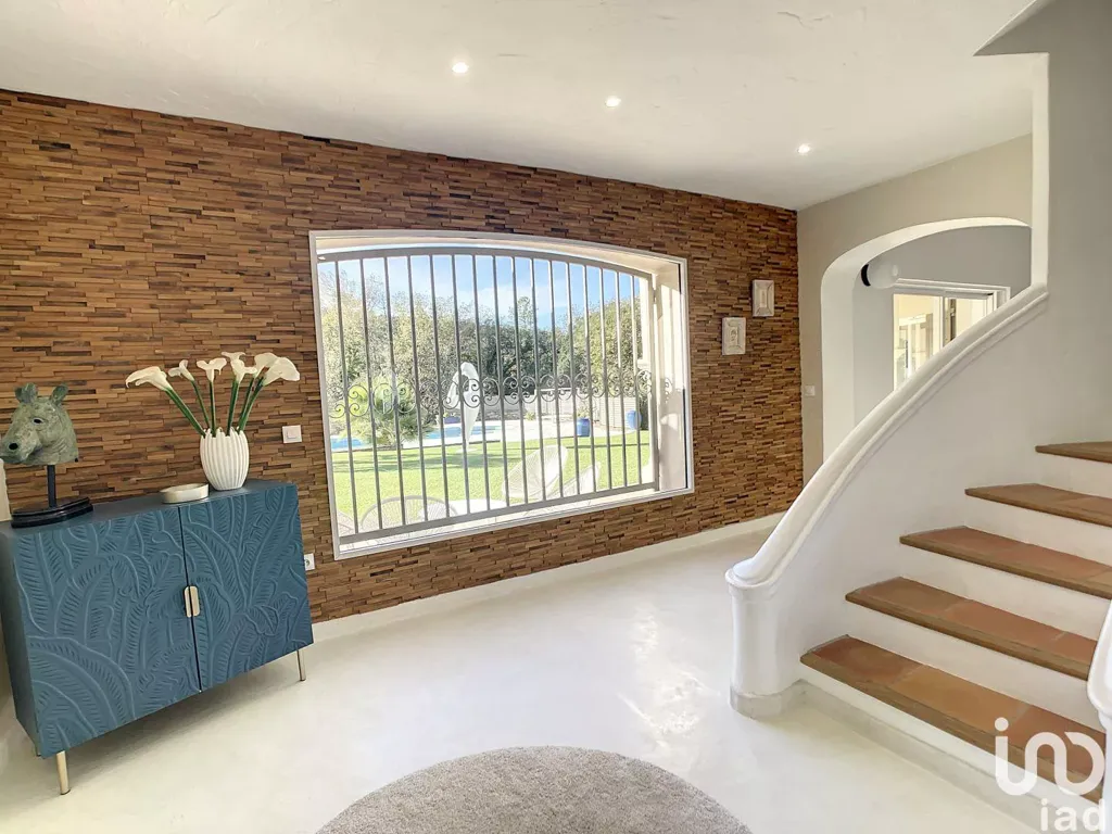 Pièces - Villa Rénovée avec Piscine au Muy