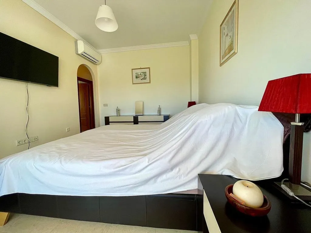 Magamistoad - Modern Penthouse with Pool in Mijas Golf