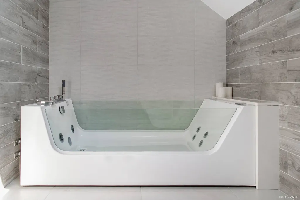 Vannitoad - Modern Villa with Pool in Påarp