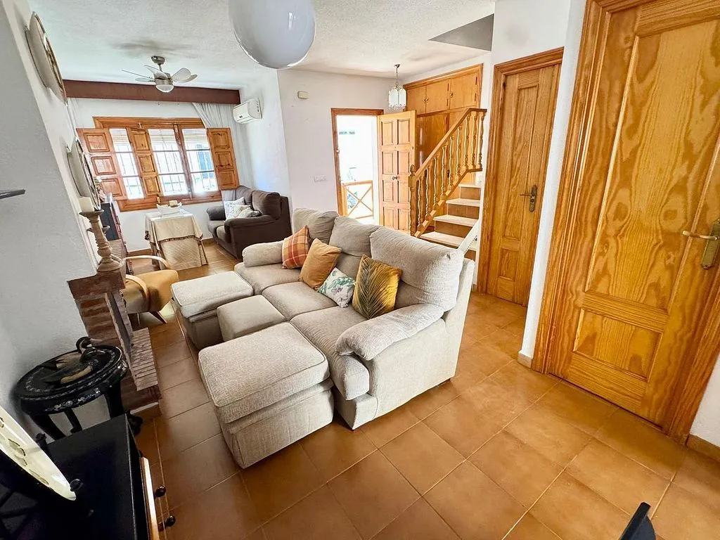 Elutuba - Semi-detached House with Balcony in Punta Umbría