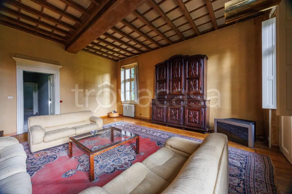 Séjour - Historic Apartment with Panoramic Terrace in Turin