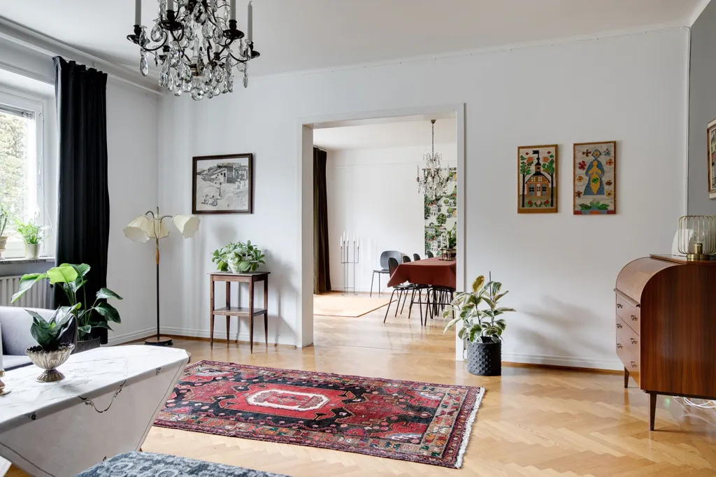 Living Room - Art Deco Flat with Balcony in Central Norrköping