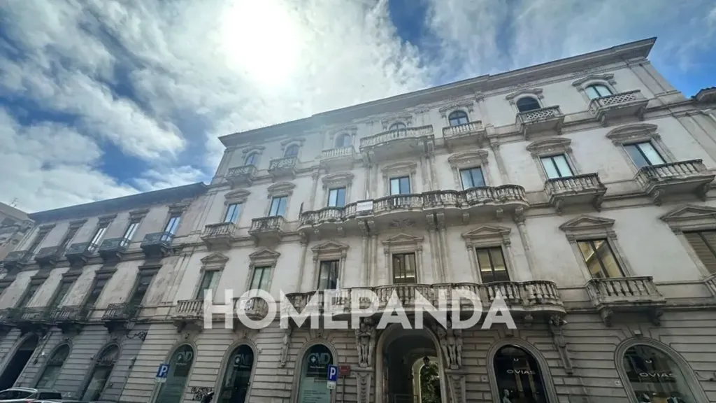 Välivaade - Modernised Flat with Balcony in Catania