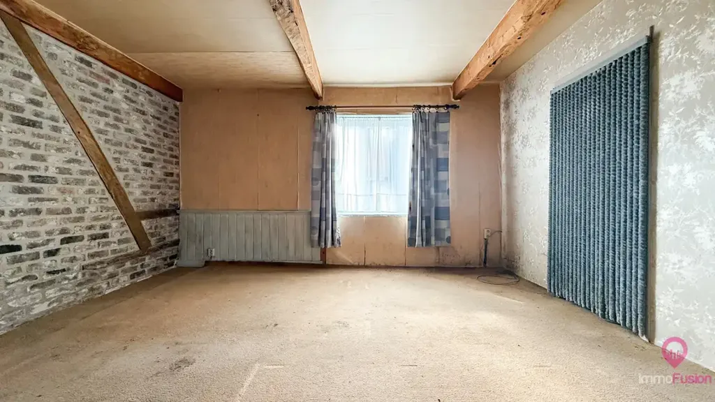 Stanze - Renovatable House with Garden in Heers