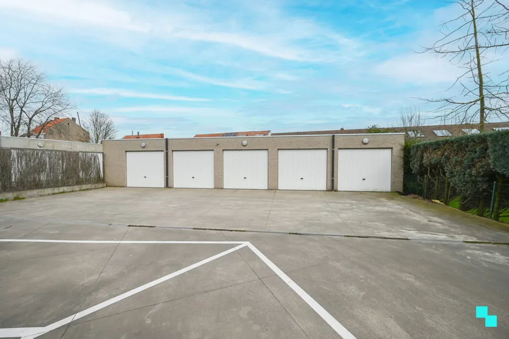 Extérieur - Appartement Économe en Énergie avec Jardin à Izegem