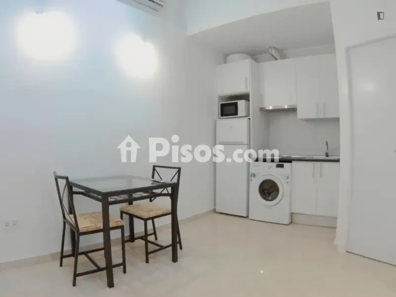 Cuisine - 2-Bedroom Flat in Usera, Madrid