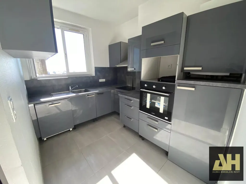 Köök - Charming Flat with Balcony in Brest