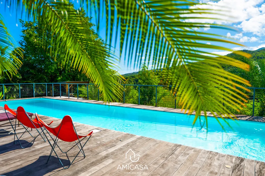 Bassein - House with Pool in La Possession