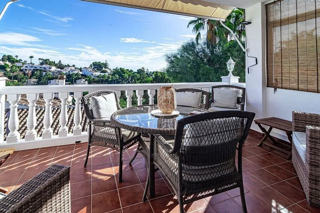 Terrazza - Chalet with Pool and Terrace in Calahonda