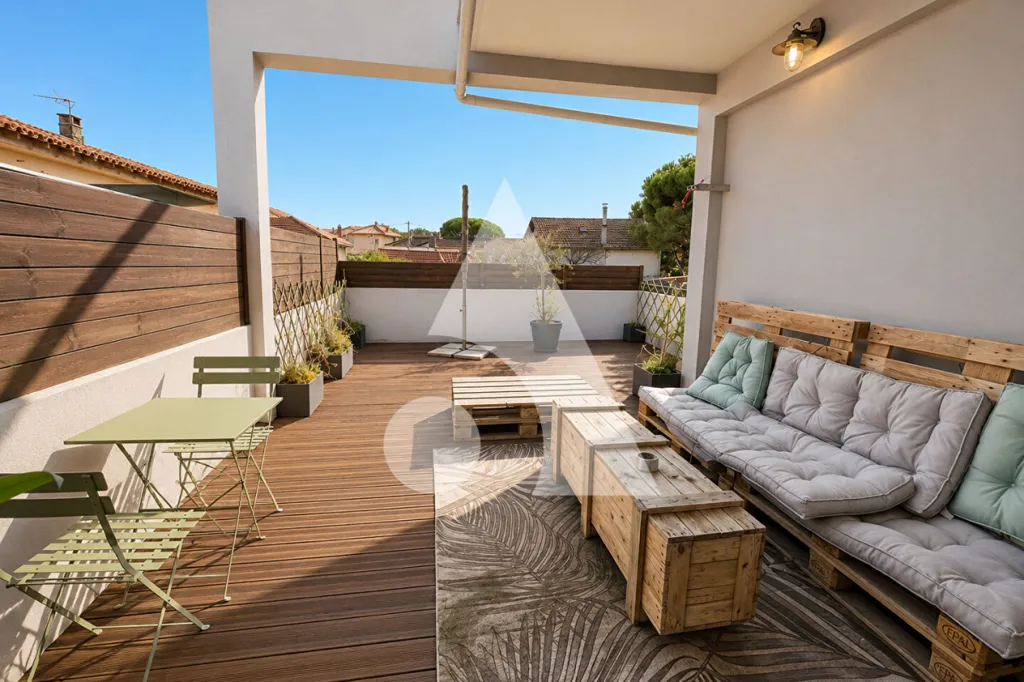 Terrass - Spacious 3-Room Apartment with Terrace in Avignon