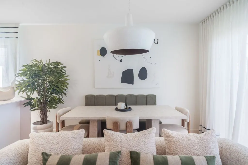 Luxury Apartment with Pool in Lisbon