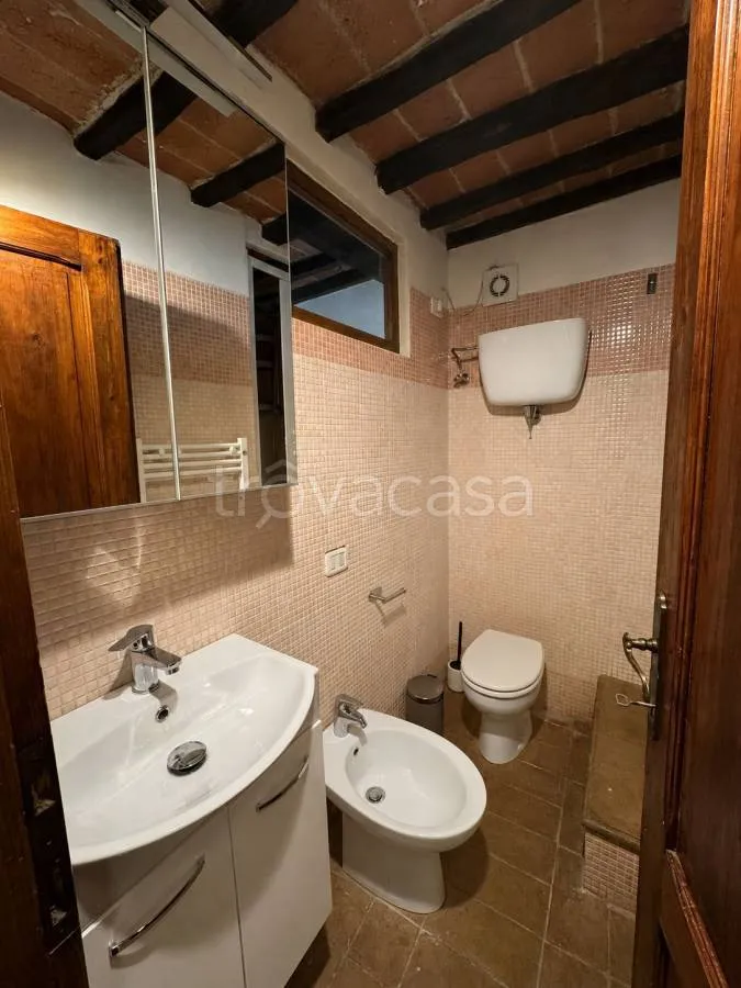 Bagni - Terraced House with Central Location in Città della Pieve