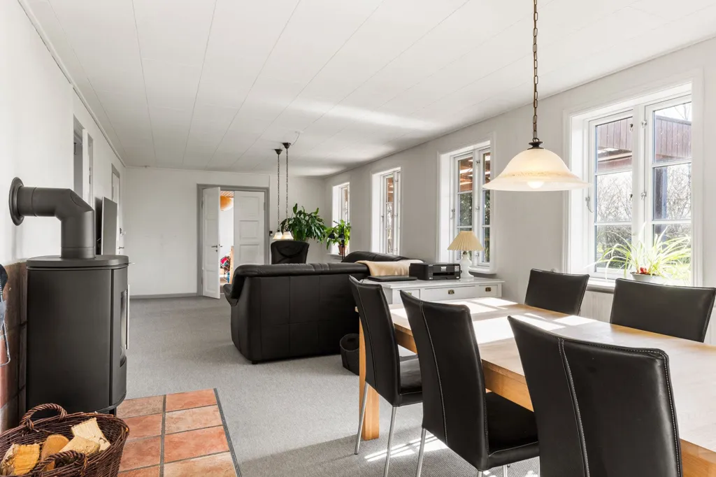 4-toaline maja asukohas Østermarie