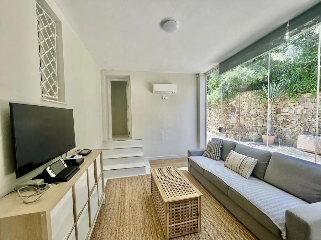 Séjour - Beachside Villa with Woodland Access in Sotogrande