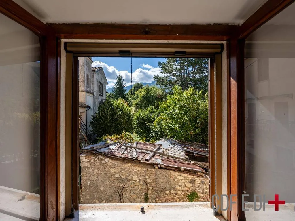 Pièces - Three-Bedroom Apartment with Garden in San Clemente