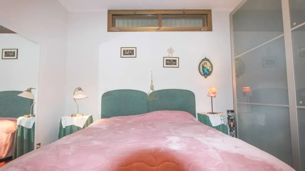 Bedrooms - Apartment with Private Garden in Moncalieri