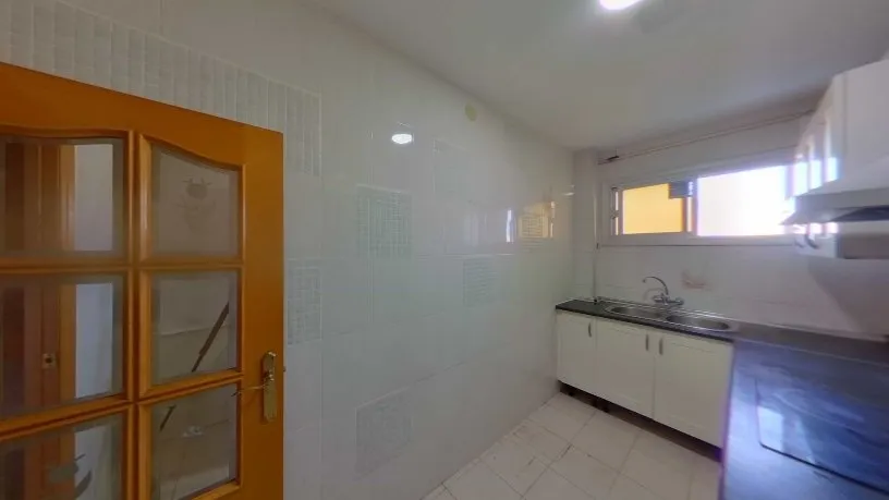 3 magamistoaga korter asukohas Sabadell