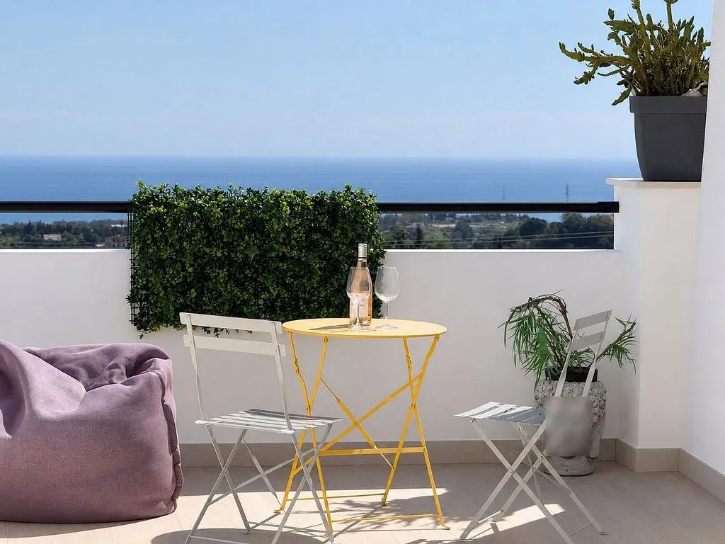Terrass - Duplex with Pool and Sea View in Estepona