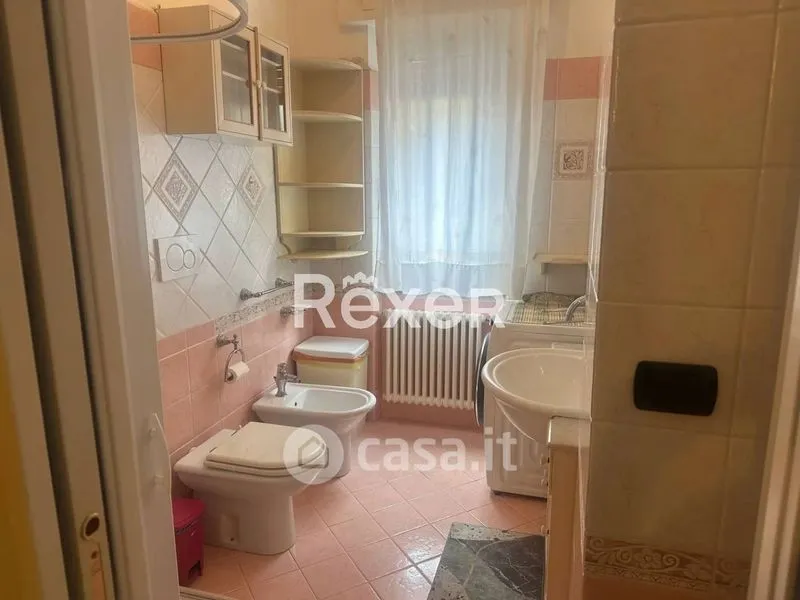 Salles de bain - Apartment with Balcony in Ascoli Piceno