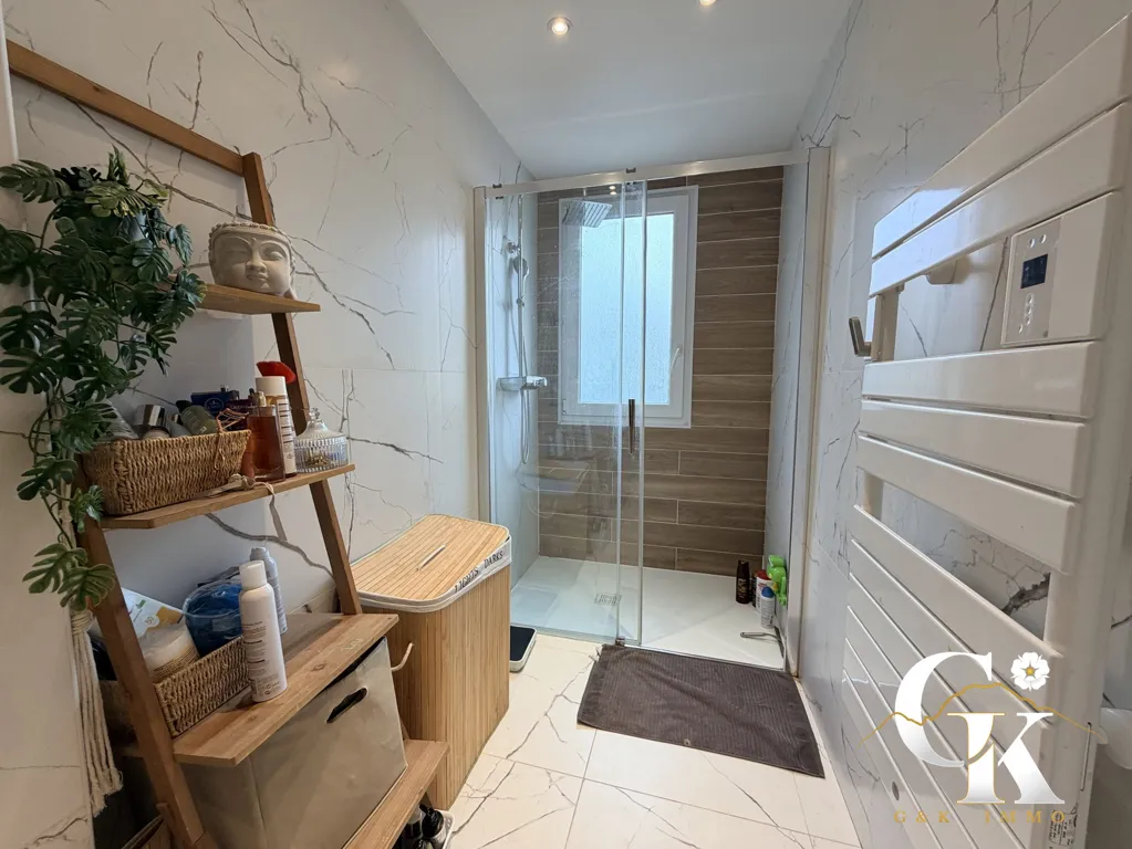 Bagni - Renovated Flat with Mountain View in Grenoble