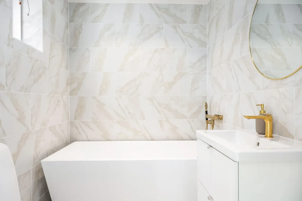 Bathrooms - Modern Seafront Villa in Söderköping