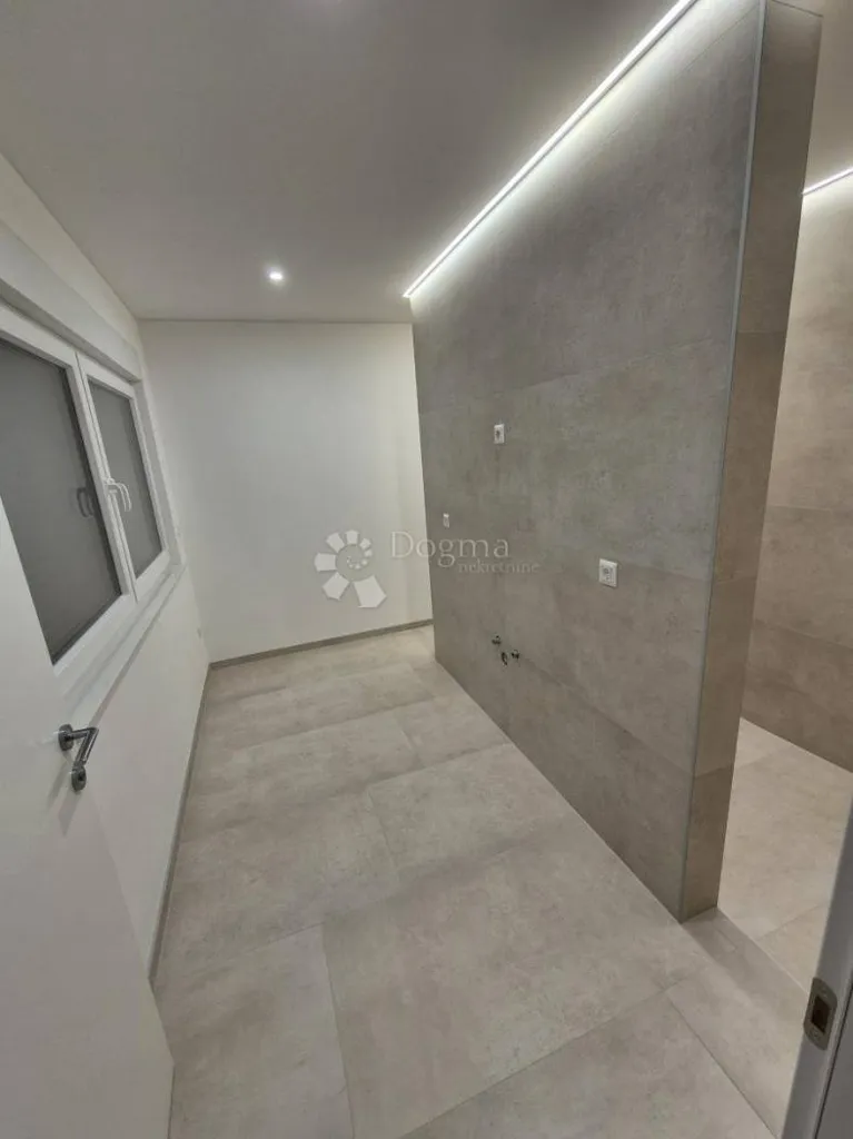 Bagni - Apartment with Garage in Crikvenica Centre