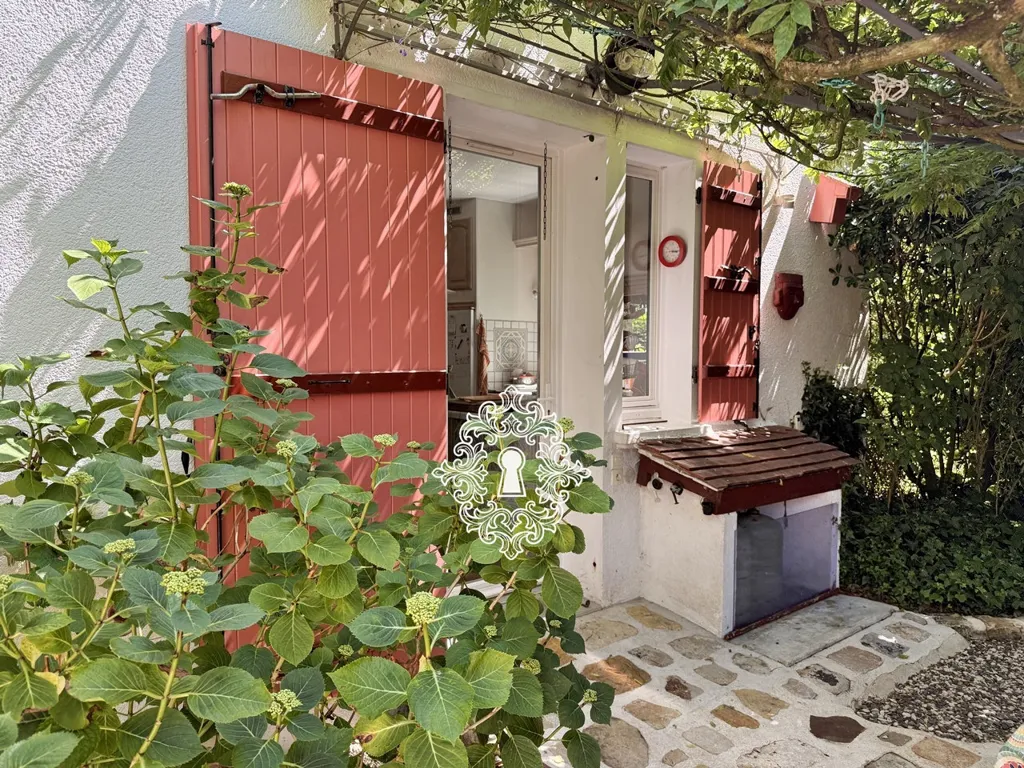Terrace - Briarde Property with Garden near Nangis