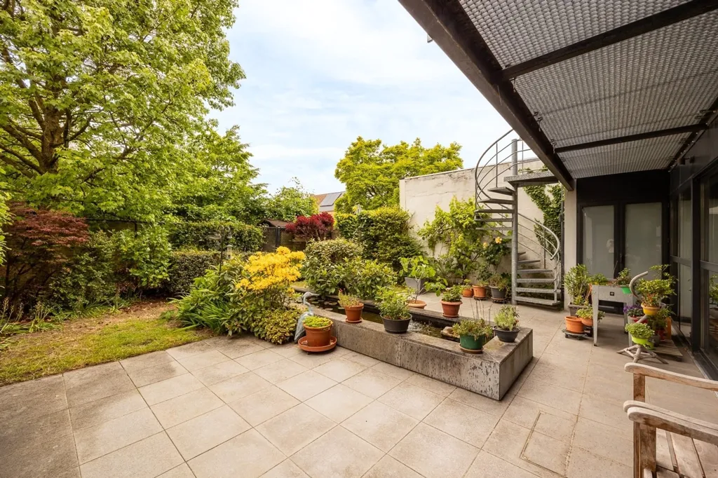 Jardin - Double Appartement avec Potentiel à Kontich