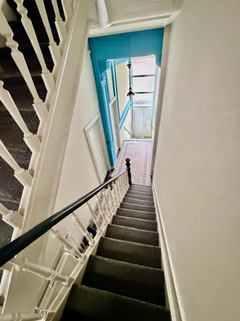 Pièces - Maison de Rapport avec Jardin à Ixelles