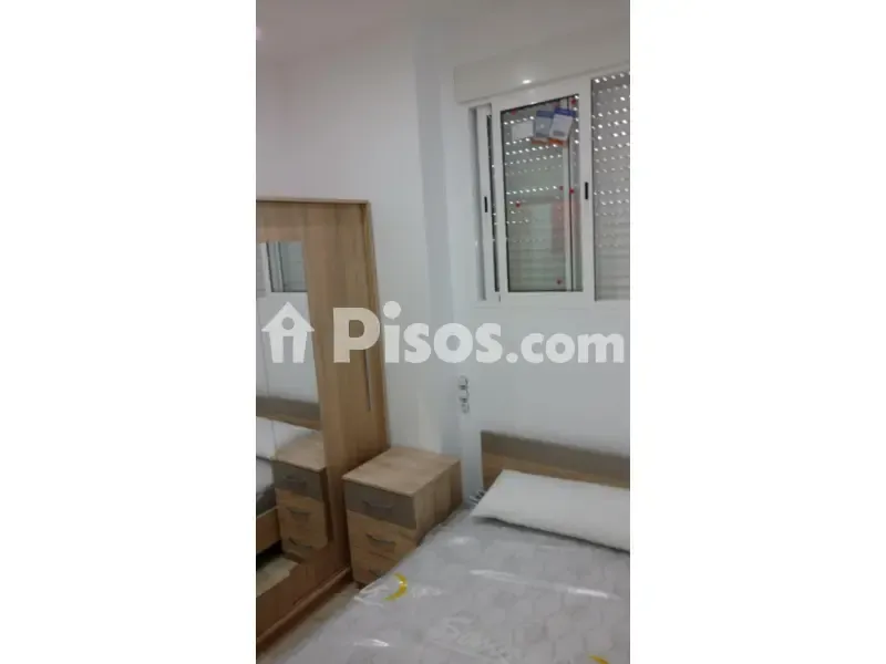 Camere da letto - Furnished Flat with Lift in Campanar