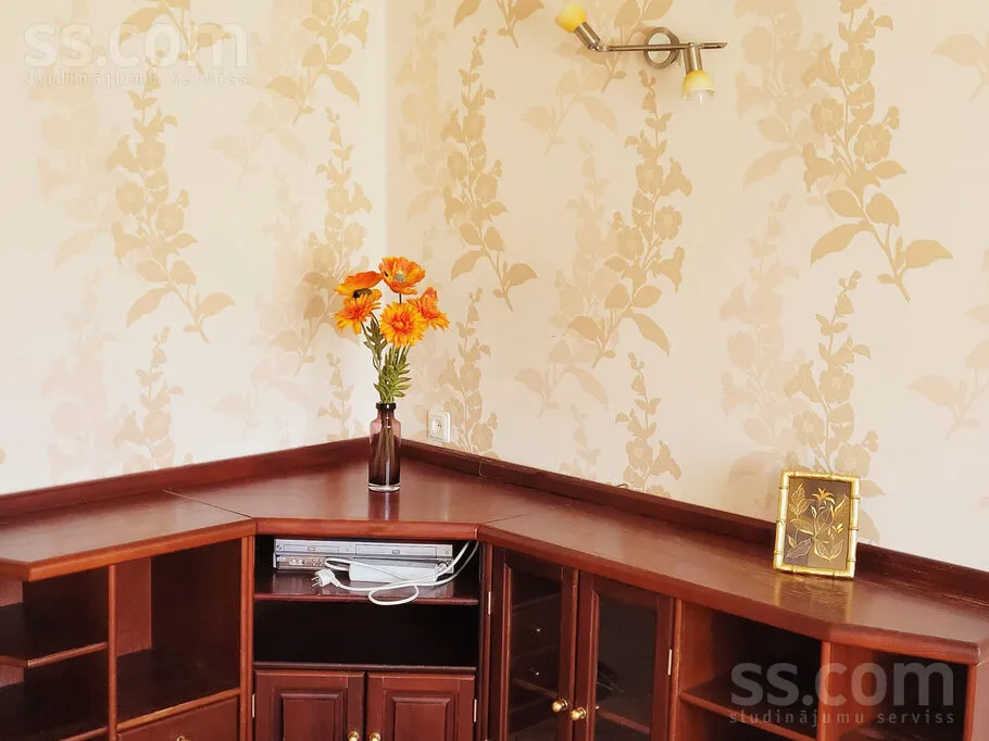 Bureau - 2-Bedroom Flat in Kuldīga City Centre