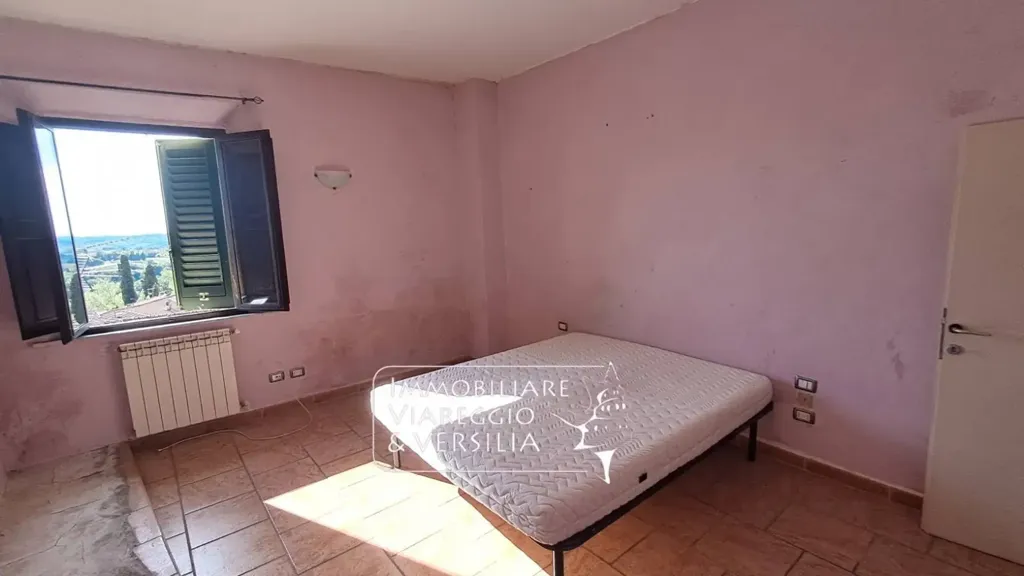 Chambres - 4-Bedroom Apartment with Valley View in Capannoli