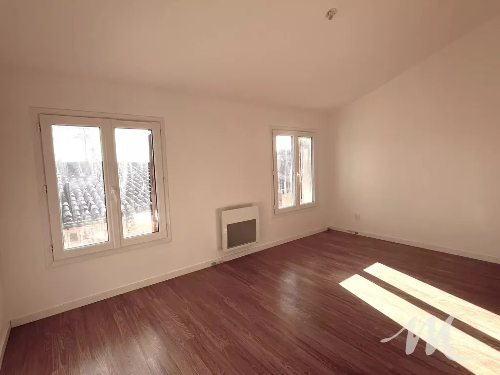 Pièces - Maison de Village Rénovée à Tavernes