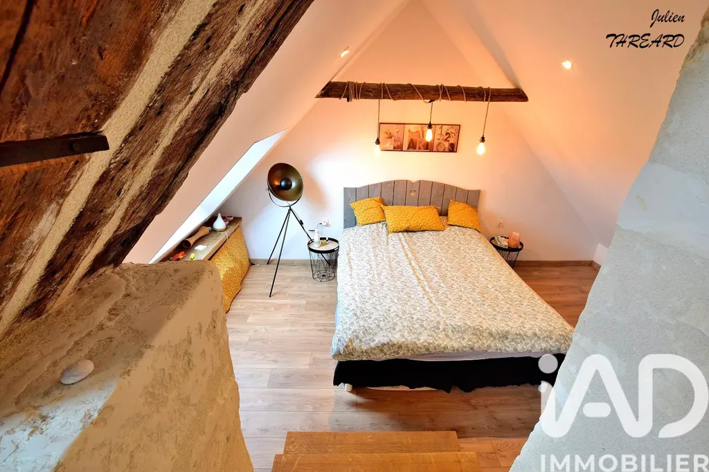Bedrooms - Charming Longère with Equestrian Facilities in Manthelan