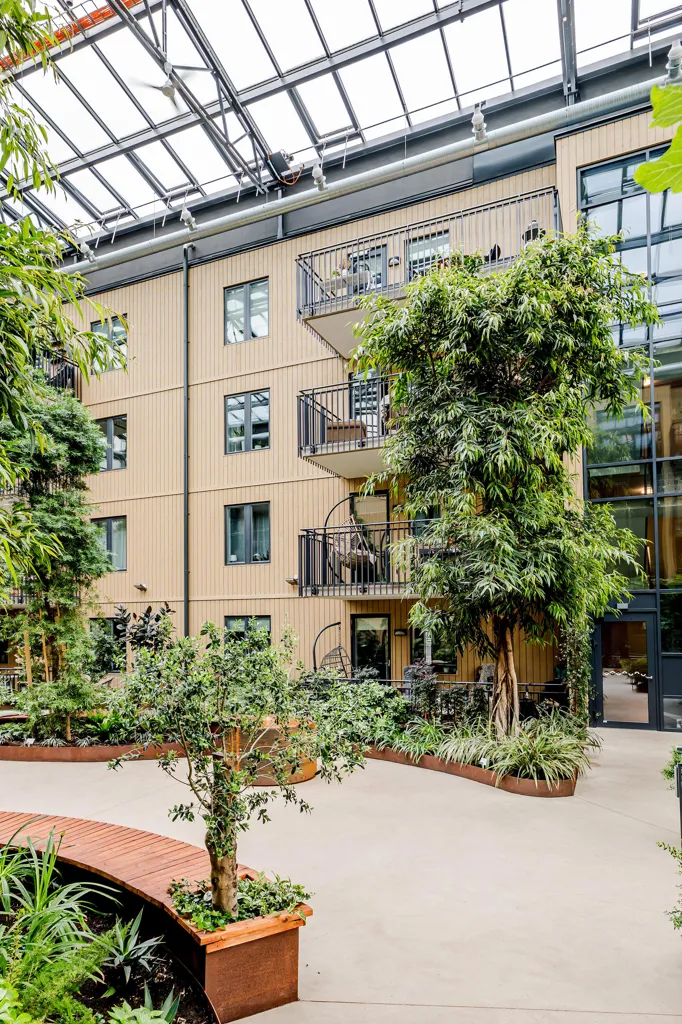 Aed - Modern Flat with Balconies in Innovatum