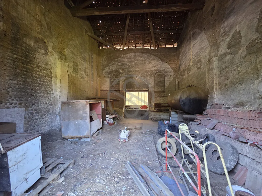 Pièces - Maison de 9 Pièces avec Jardin au Centre de Viriville