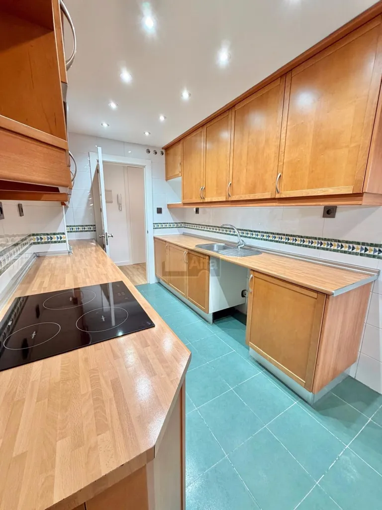 Köök - Modern Flat with Terrace in Prado de Somosaguas