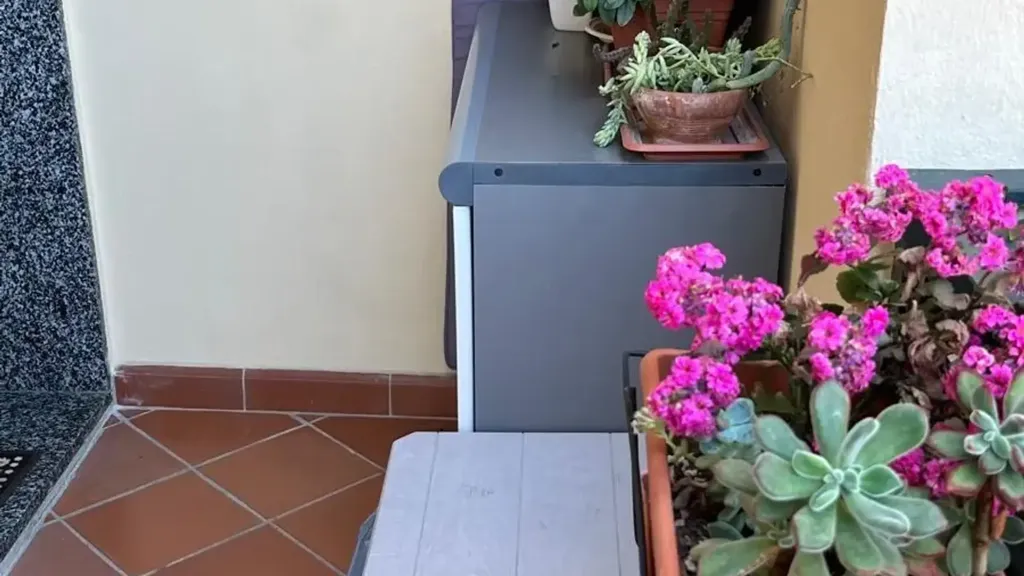 Jardin - Bright 3-Bed Flat with Balcony in Capraia e Limite