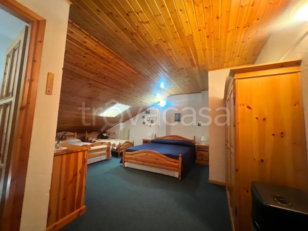 Magamistoad - Armed Apartment with Panoramic View in Bagnolo Piemonte