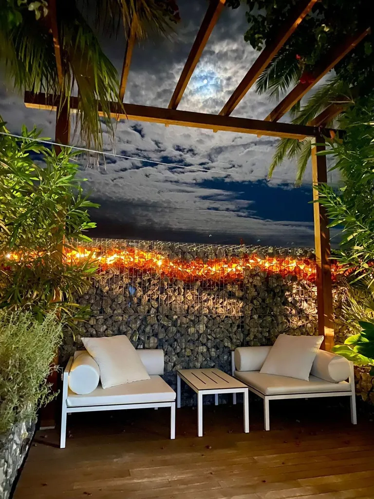 Terrasse - Contemporary Apartment with Pool in San Josep