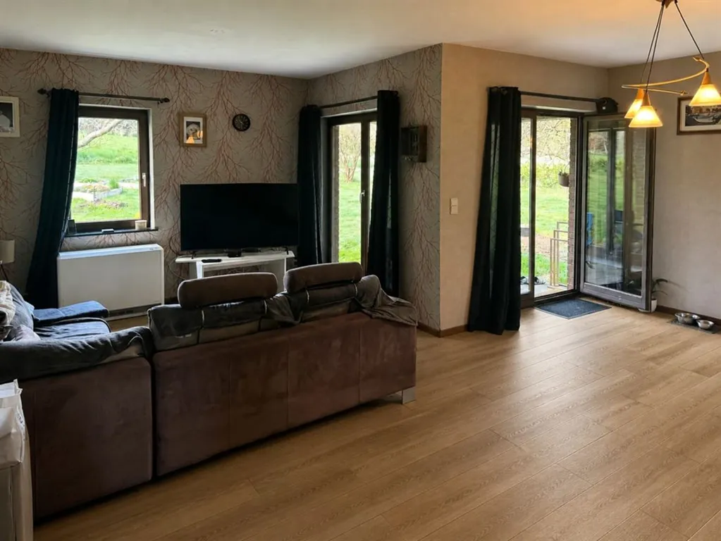 Wohnzimmer - Charming 2-Bedroom House with Garden in Quiet Area
