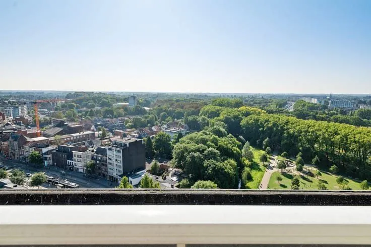 Balcone - Apartment with Canal View in Deurne, Antwerp