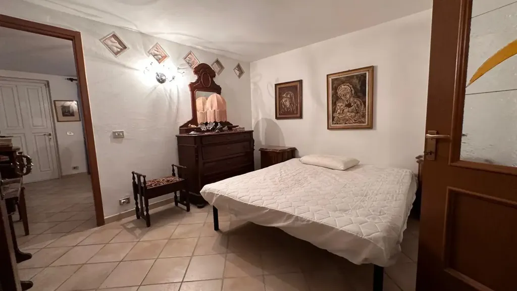 Chambres - Terraced Villa with Private Parking in Luni