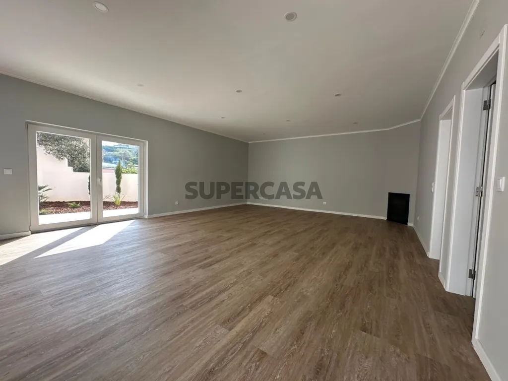 Elutuba - Luxury Villa with Panoramic Deck in Ericeira