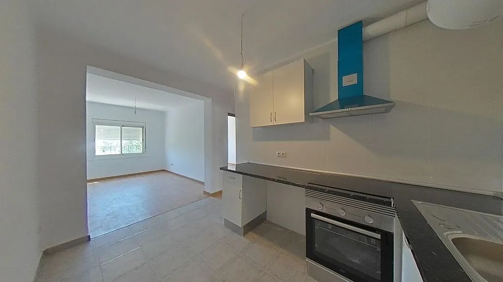 Köök - 3-Bedroom Apartment in Mollet del Vallès