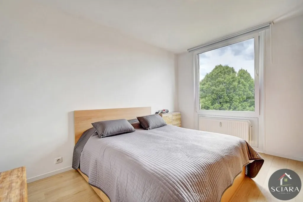Camere da letto - 2-Bed Flat with Balcony on Top Floor in City Centre