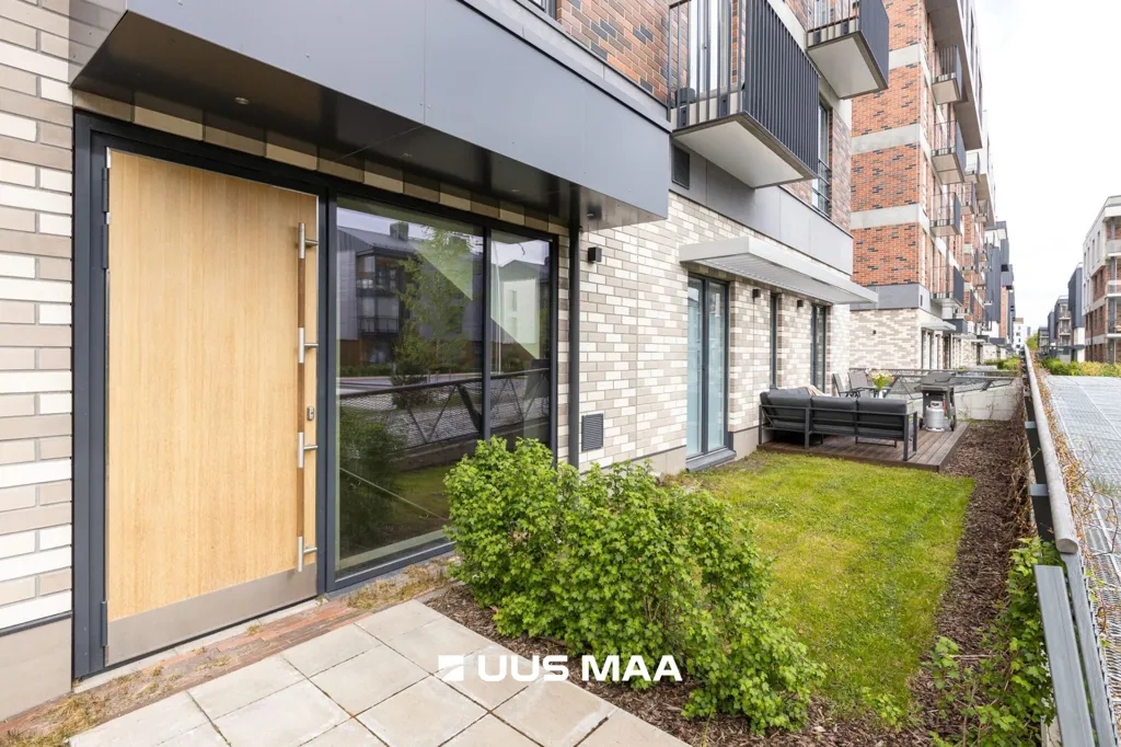 Modern Apartment with Terrace in Uus-Veerenni